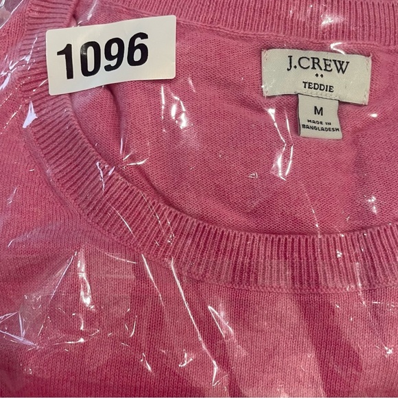 J.Crew Women’s Sweater Size Medium Pink Long Sleeve Crew Neck Teddie Cotton - Picture 7 of 7